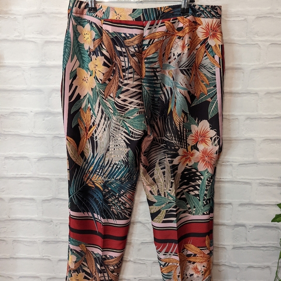 Zara Tropical Print Pants - Picture 5 of 9